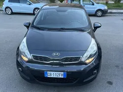 Usata 2015 Kia Rio EX Tre volumi | 6000 € (Super prezzo)