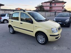 Giallo Usata 2009 Fiat Panda Dynamic Tre volumi | 3990 € (Buon prezzo)