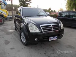 Nero Usata 2009 Ssangyong Rexton SUV | 1900 € (Buon prezzo)