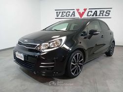 Nero Usata 2016 Kia Rio Tre volumi | 7900 € (Molto cara)
