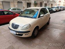 Beige Usata 2005 Lancia Ypsilon Due volumi | 1690 € (Ottimo prezzo)