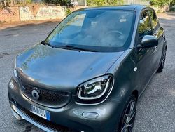 Grigio Usata 2016 Smart ForFour Brabus Xclusive Due volumi | 17.000 €