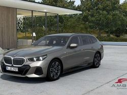 Grigio Nuova 2025 BMW 520 M Sport Station wagon | 73.728 € (Molto cara)