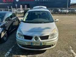 Renault Scénic II