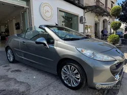 Usata 2008 Peugeot 207 CC Roland Garros Cabrio | 3500 € (Ottimo prezzo)