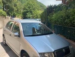 Argento Usata 2004 Skoda Fabia Sport Due volumi | 2000 € (Buon prezzo)