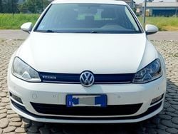 Bianco Usata 2016 VW Golf VII Due volumi | 9500 € (Buon prezzo)