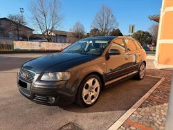 Grigio Usata 2006 Audi A3 Tre volumi | 2900 € (Buon prezzo)
