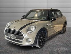 Grigio sabbia Usata 2018 Mini Cooper D Due volumi | 15.900 € (Cara)