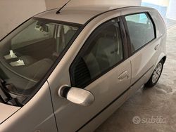 Grigio Usata 2007 Fiat Punto Tre volumi | 4000 €