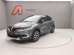 Grigio cassiopea / tetto nero Usata 2018 Renault Captur SUV | 11.290 € (Buon prezzo)