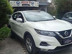 Bianco Usata 2019 Nissan Qashqai SUV | 19.500 € (Molto cara)