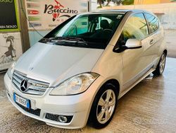 Grigio Usata 2009 Mercedes A160 Coupé | 3700 €