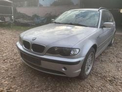 Argento Usata 2002 BMW 318 Station wagon | 2500 € (Cara)