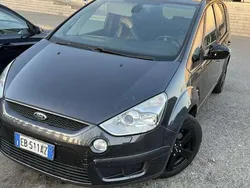 Usata 2010 Ford S-MAX Individual Monovolume | 2800 € (Super prezzo)
