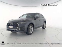 Grigio manhattan metallizzato Usata 2021 Audi Q5 Business SUV | 37.500 € (Cara)
