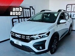 Bianco Nuova 2025 Dacia Sandero Expression Tre volumi | 16.900 € (Buon prezzo)