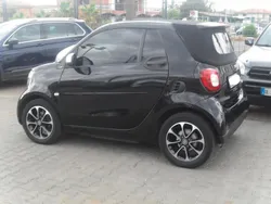 Nero Usata 2017 Smart ForTwo Cabrio Passion Cabrio | 16.500 € (Molto cara)