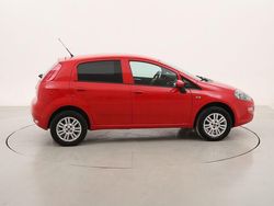 Usata 2016 Fiat Punto Lounge Due volumi | 7990 € (Molto cara)