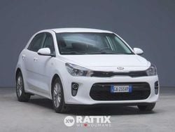 Bianco Usata 2020 Kia Rio Tre volumi | 12.432 € (Buon prezzo)