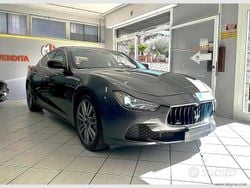 Grigio Usata 2014 Maserati Ghibli Tre volumi | 22.990 € (Ottimo prezzo)