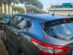 Grigio Usata 2015 Nissan Qashqai SUV | 11.000 € (Buon prezzo)