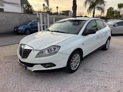 Bianco Usata 2011 Lancia Delta Due volumi | 2999 € (Ottimo prezzo)