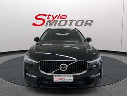 Nero Usata 2022 Volvo XC60 Momentum SUV | 31.999 € (Super prezzo)