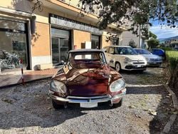 Rosso Usata 1967 Citroën DS Tre volumi | 19.999 €