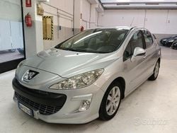 Grigio Usata 2007 Peugeot 308 Tre volumi | 2700 € (Buon prezzo)