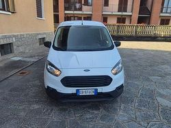 Bianco Usata 2020 Ford Transit Tre volumi | 6800 € (Buon prezzo)