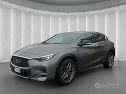 Usata 2016 Infiniti Q30 Sport Tech Tre volumi | 10.900 € (Ottimo prezzo)