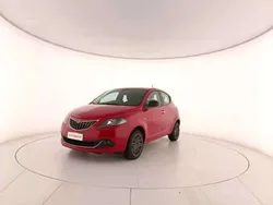 Rosso Usata 2022 Lancia Ypsilon Gold Due volumi | 9800 € (Ottimo prezzo)