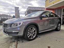 Grigio Usata 2018 Volvo S60 CC Pro Tre volumi | 18.990 €