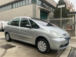 Argento Usata 2004 Citroën Xsara Picasso Elegance Monovolume | 1890 € (Cara)
