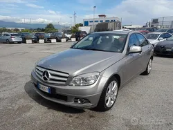 Beige Usata 2008 Mercedes C180 Avantgarde Tre volumi | 9900 € (Cara)
