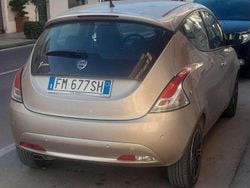 Bronzo Usata 2018 Lancia Ypsilon Gold Due volumi | 8200 € (Ottimo prezzo)