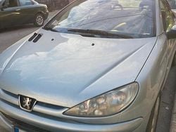 Usata 2003 Peugeot 206 CC Cabrio | 1800 € (Buon prezzo)