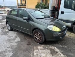 Verde Usata 2011 Fiat Punto Evo Dynamic Due volumi | 3000 € (Buon prezzo)