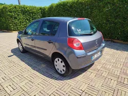 Blu Usata 2006 Renault Clio II Dynamique Tre volumi | 2700 € (Cara)