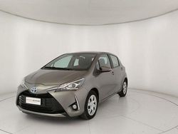 Grigio Usata 2019 Toyota Yaris Hybrid Business Edition Due volumi | 13.650 € (Buon prezzo)