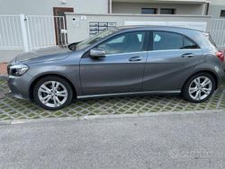 Grigio Usata 2016 Mercedes A180 Due volumi | 12.000 €