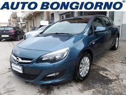Nero Usata 2015 Opel Astra Cosmo Tre volumi | 8500 € (Buon prezzo)