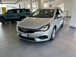 Grigio argento Usata 2020 Opel Astra GS Line Station wagon | 14.990 € (Cara)