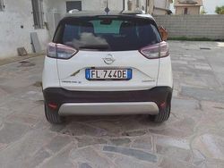 Usata 2017 Opel Crossland X Ultimate SUV | 10.000 € (Buon prezzo)