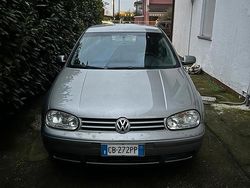 Grigio Usata 2003 VW Golf IV Due volumi | 3500 € (Cara)