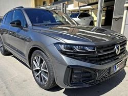 Grigio Usata 2024 VW Touareg R-line SUV | 62.990 € (Cara)