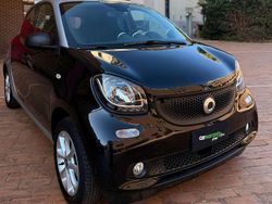 Nero Usata 2019 Smart ForFour Due volumi | 7390 € (Ottimo prezzo)