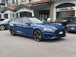 Blu/azzurro Usata 2023 Audi A5 Ambiente Tre volumi | 52.000 € (Molto cara)