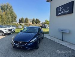 Blu Usata 2015 Volvo V40 Ocean Race Station wagon | 8500 € (Buon prezzo)